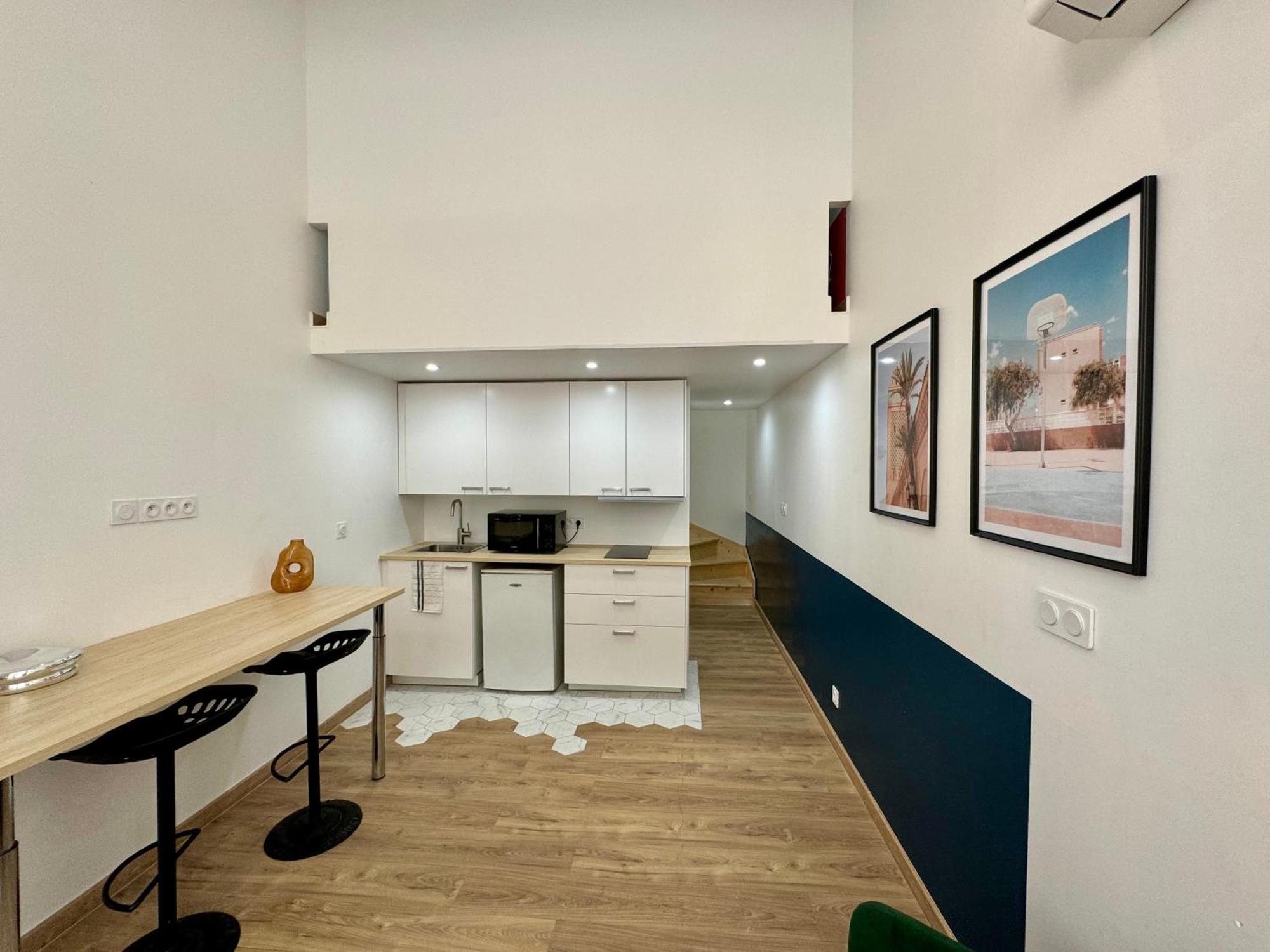 Suite Elias Villeurbanne Exterior foto